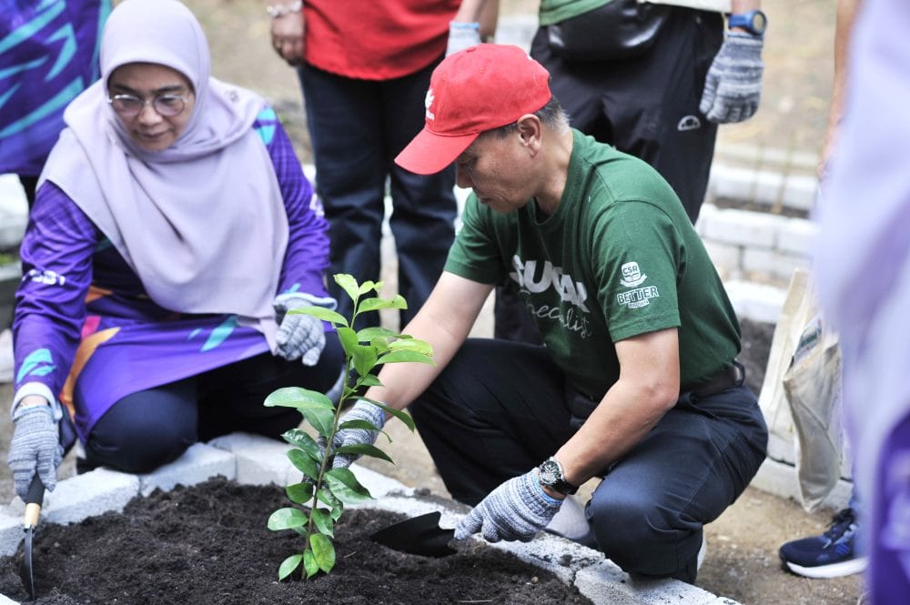sustainability-journey-04-A-04B